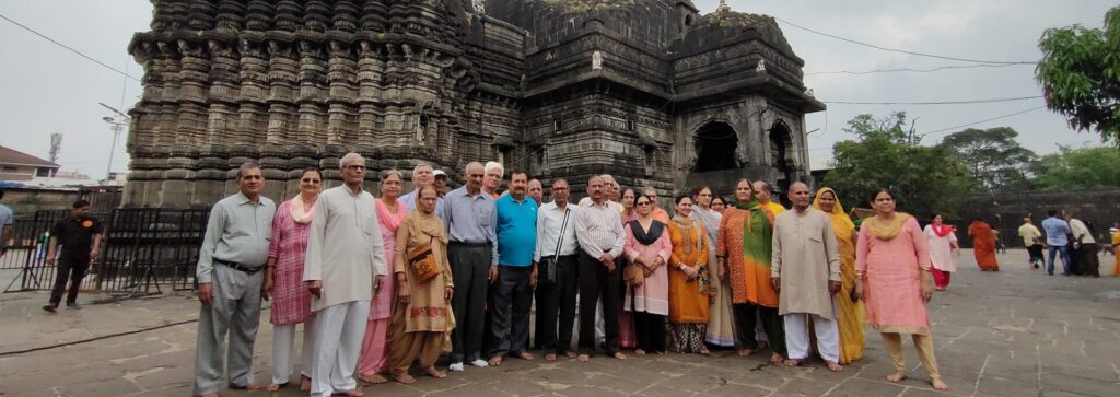 Trimbakeshwwar-Group-Darshan