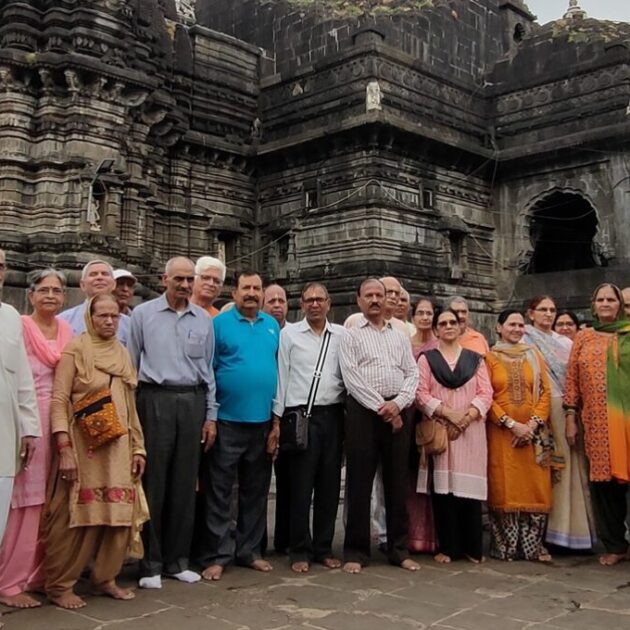 Trimbakeshwwar-Group-Darshan